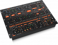 BEHRINGER 2600