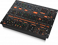 BEHRINGER 2600
